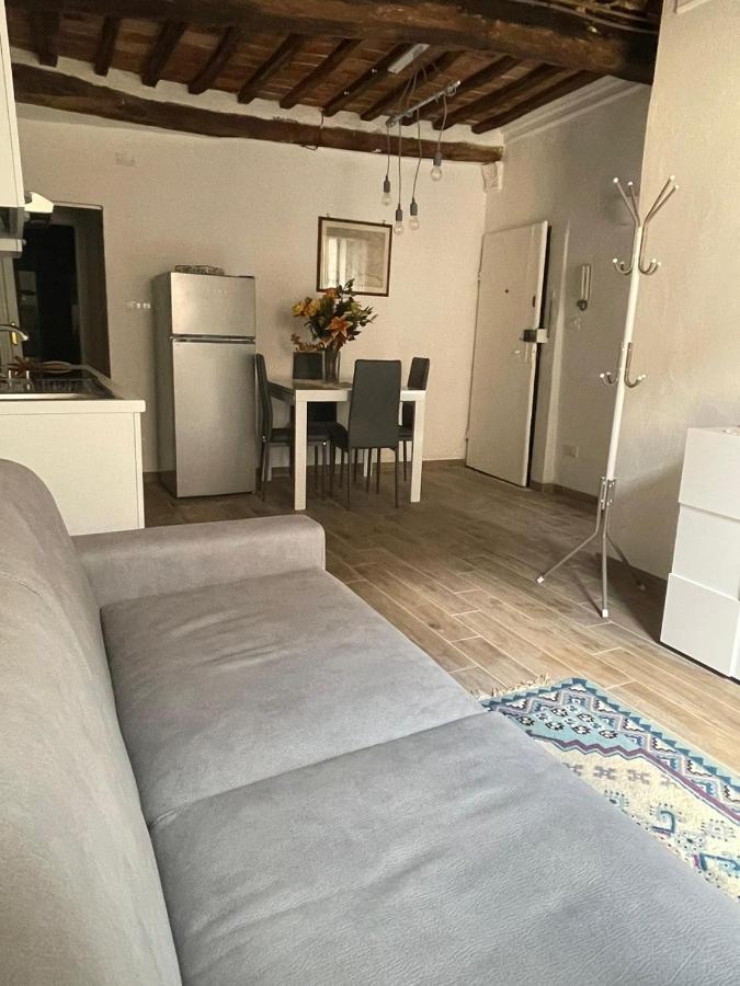 Apt Bruco Lägenhet Siena Exteriör bild